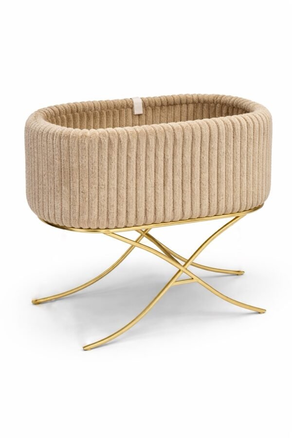 سرير بيبي حديد